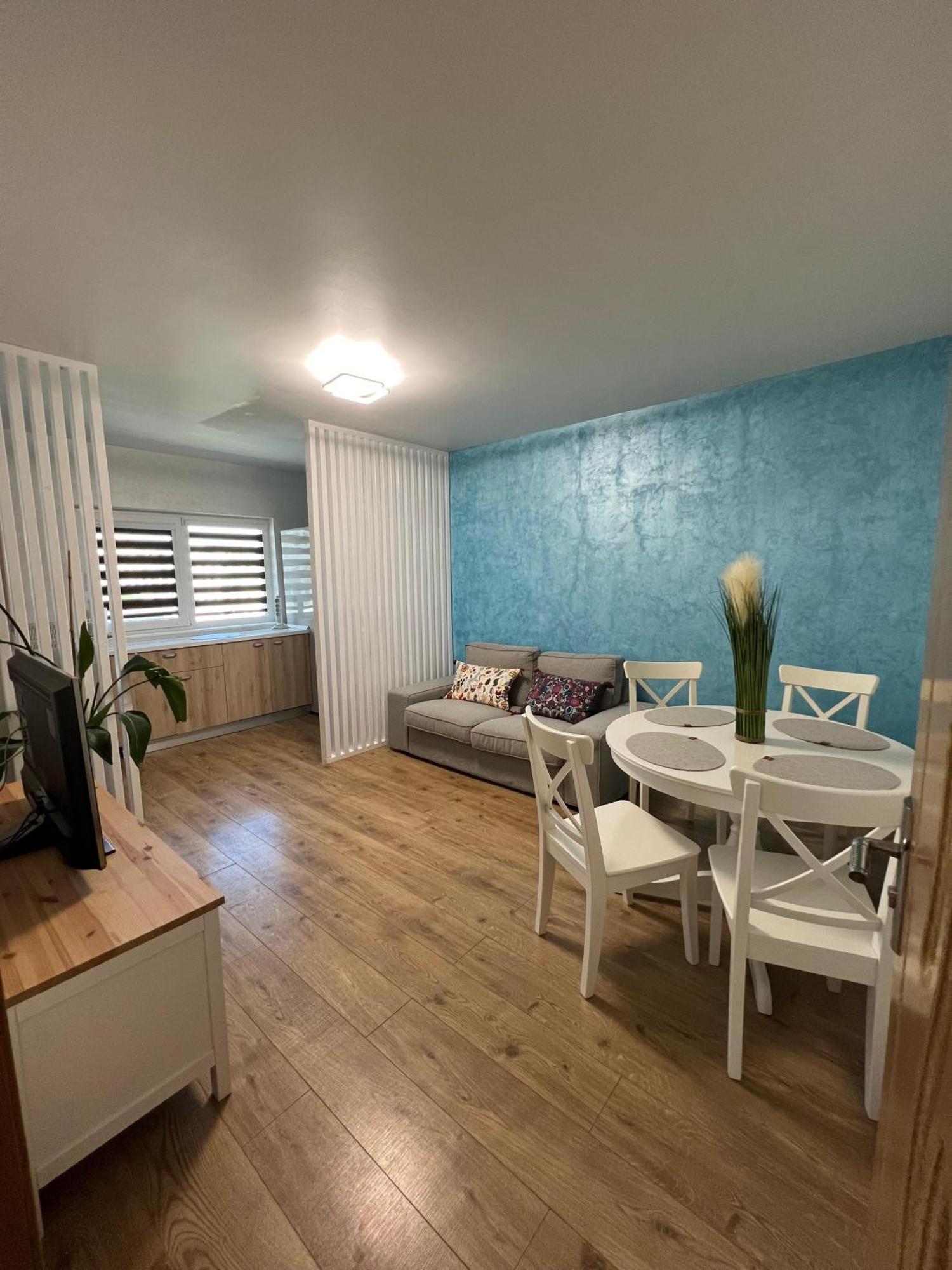 Miva Apartments มันกาเลีย ภายนอก รูปภาพ